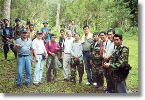AAI 's Santoli w Moro leaders